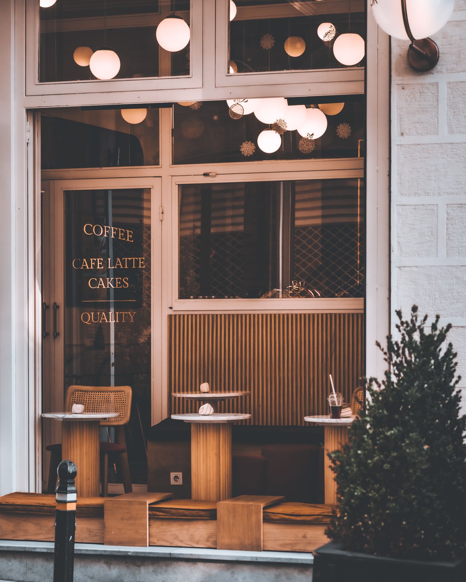 Illustrative welcoming food and beverage entrance reference